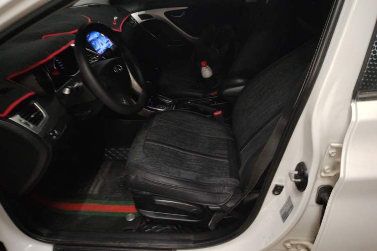 Used Hyundai Elantra 2013 1.6L Automatic Leading Model