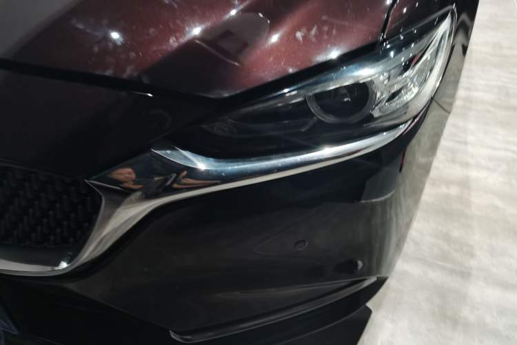 Used Mazda Atenza 2020 2.0L Blue Sky Luxury Edition
