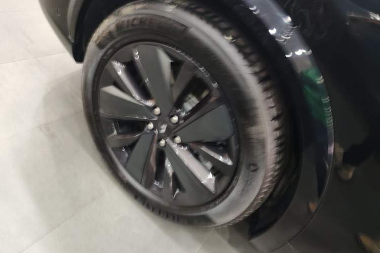 Used Li Auto L7 2025 Pro Smart Refresh Edition