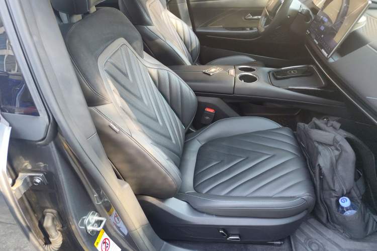 Used  SL03 2023 200Max Range-Extended Version