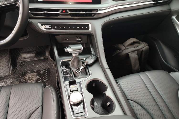 Used Changan CS75 PLUS 2020 1.5T Automatic Prestige Edition
