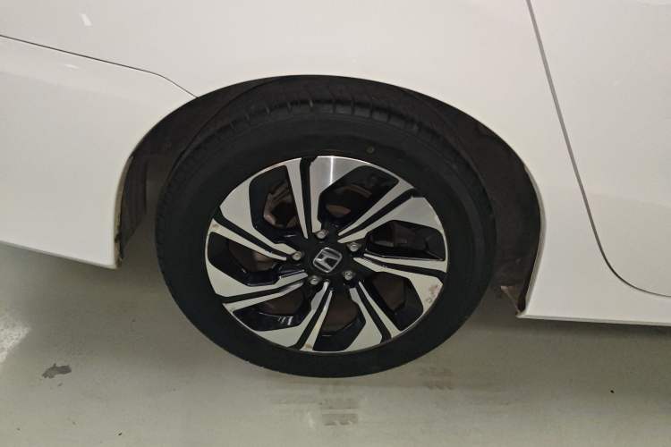 Used Honda Crider 2016 1.8L CVT Comfort Version