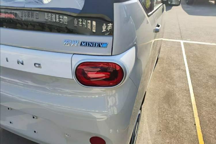 Used Wuling Hongguang MINIEV 2024 3rd Generation 215km Youth Edition