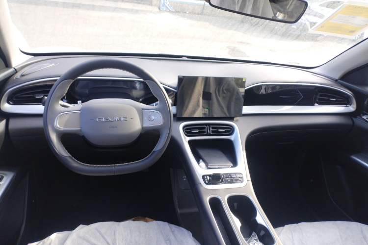 Used  Geome 2025 310km Youth Edition
