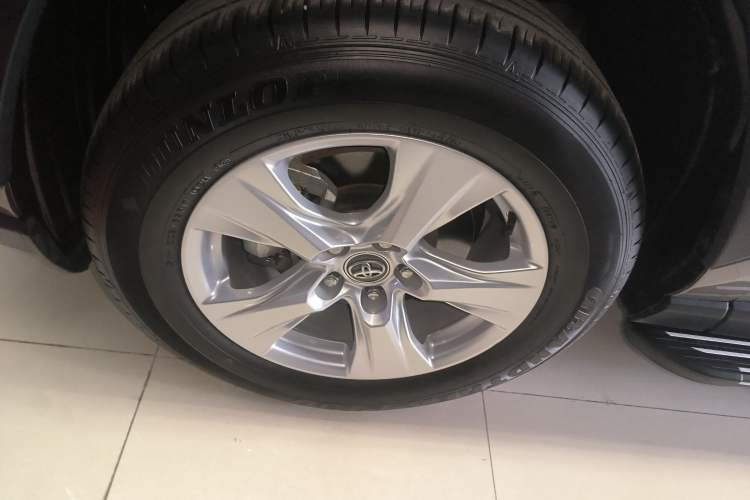 Used Toyota RAV4 2023 2.0L CVT Two-Wheel Drive Urban Edition
