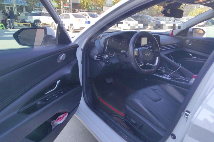 Used Hyundai Elantra 2021 1.5L CVT LUX Prestige Edition