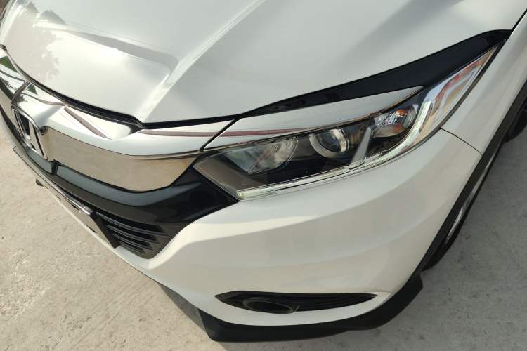 Used Honda Vezel 2019 1.5L CVT Pioneer Edition China VI