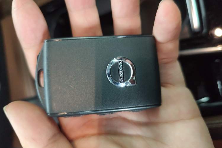 Used Volvo S60 New Energy 2022 T8 eDrive Hybrid All-Wheel Drive Smart Luxury Edition