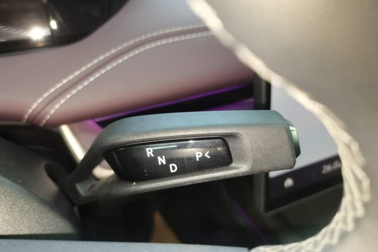 Used  SU7 2024 Rear-Drive Long-Range Intelligent Driving Version
