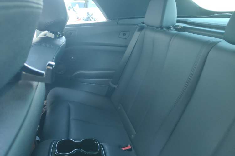 Used BMW 2 Series 2015 218i Convertible Coupe
