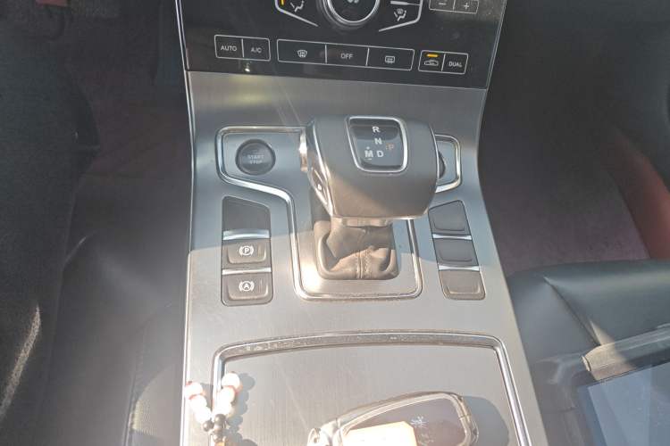 Used Hongqi H5 2020 1.8T Automatic ZhiLian QiYun Edition
