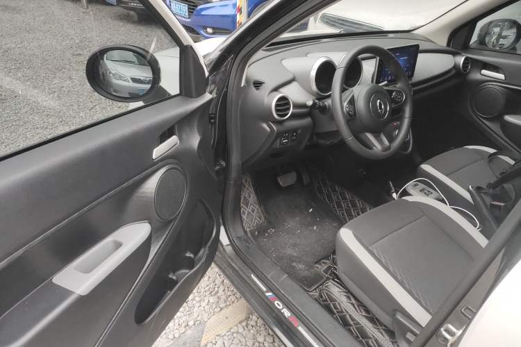 Used ORA Black Cat 2021 301 km Basic Version