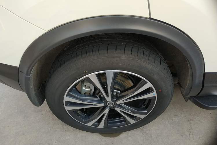 TDK.VehicleDetails.img