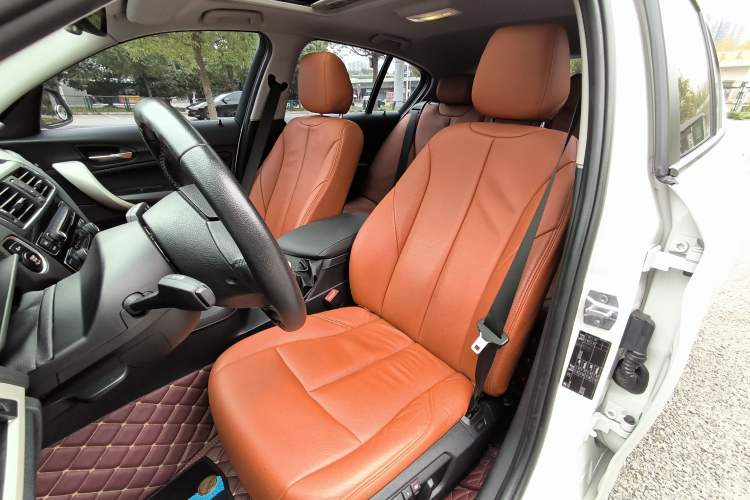 Used BMW 1 Series 2015 120i Leading Model
