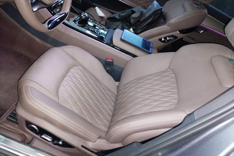 Used BYD Han 2024 EV Glory Edition 506KM Front-Wheel-Drive Premium Model
