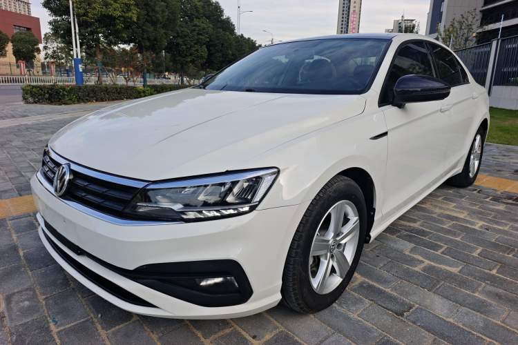 Used Volkswagen Lamando 2019 230TSI DSG Fashion Edition China VI