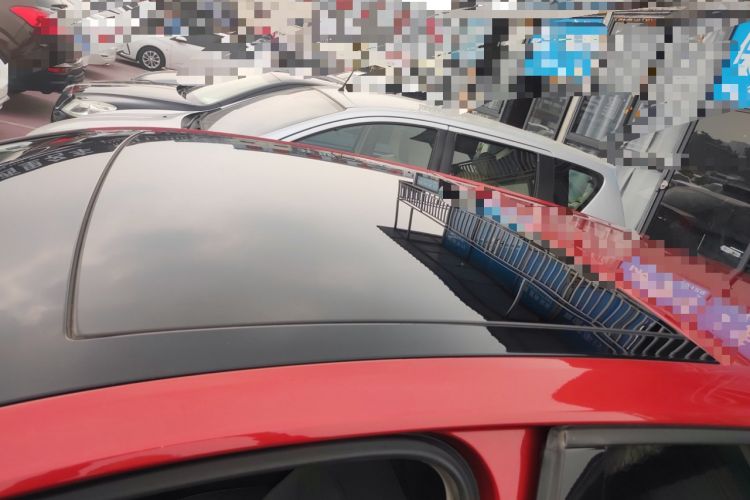 Used Volkswagen Golf 2017 1.6L Automatic Comfort Million-Vehicle Anniversary Edition
