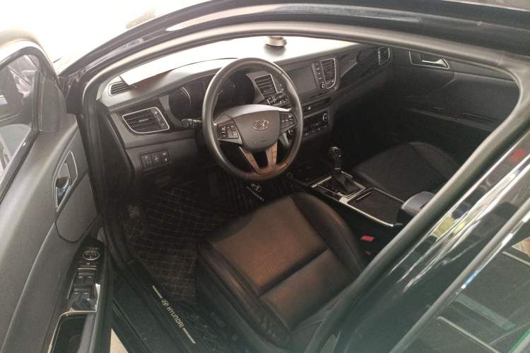 Used Hyundai Mistra 2016 1.8L Automatic Deluxe DLX Model
