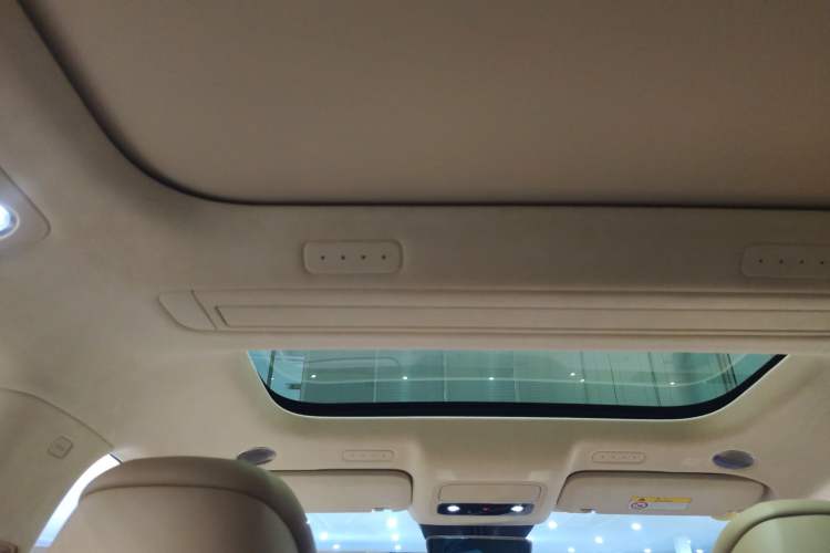 Used Hima AITO M9 2024 Range-Extended Ultra Version 52 kWh 5-Seater Model
