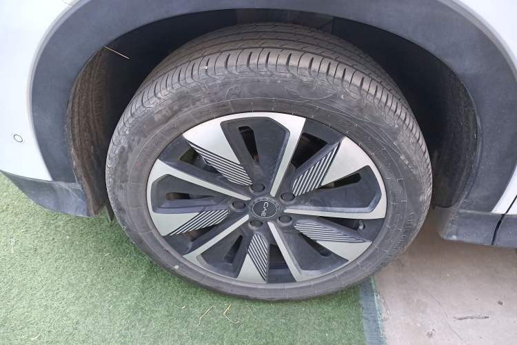 Used BYD Song PLUS New Energy 2025 EV Intelligent Driving Version 520km Premium Model
