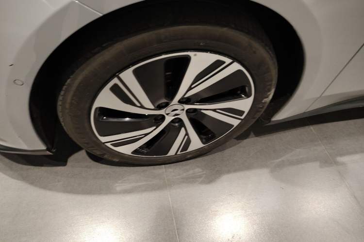 Used Nio ET5 2024 75 kWh