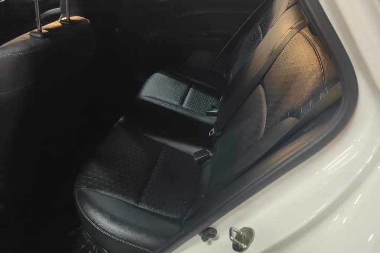 Used Kia kx1 Stonic 2019 1.4L Automatic Sport Edition China VI