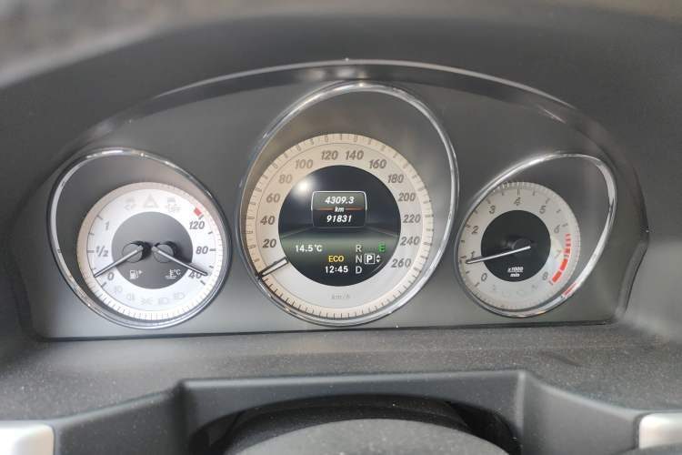 Used Mercedes-Benz GLK-Class 2014 GLK 200 Standard Model