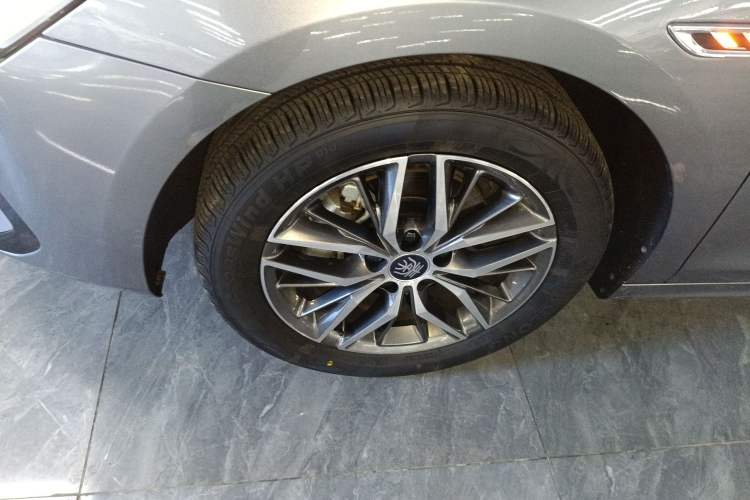 Used BYD Qin PLUS 2021 EV 400KM Luxury Model