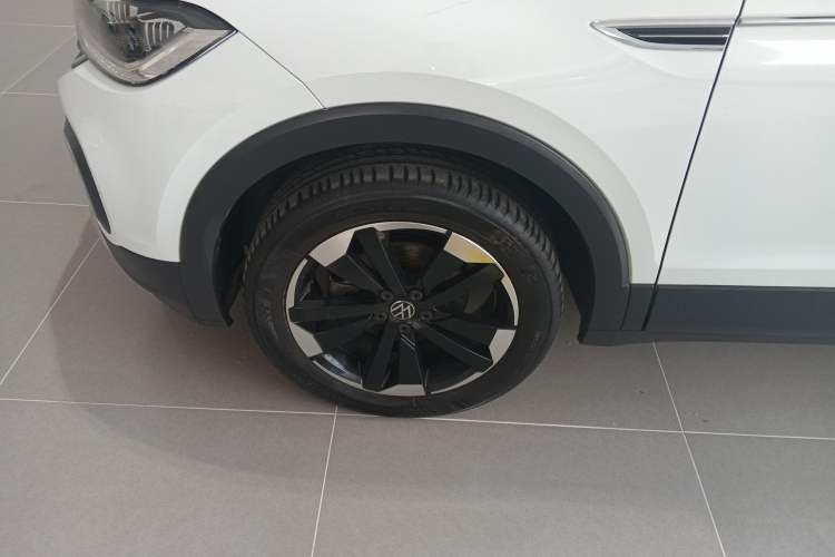 Used Volkswagen Tacqua 2023 200TSI DSG Joy-Connect Edition
