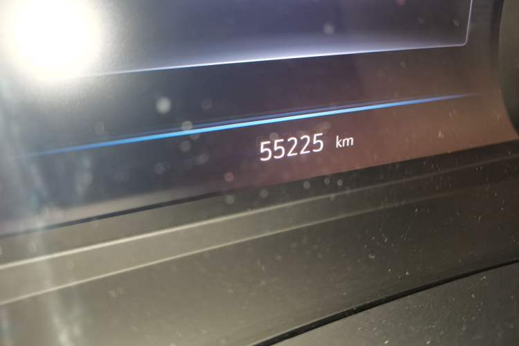 Used Buick GL8 2022 Land Business Class 652T Luxury Model
