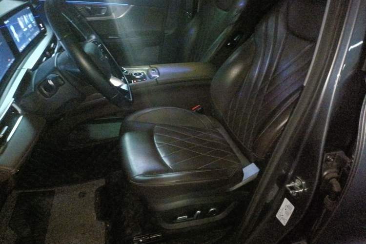 Used Chery Tiggo 8 PRO 2024 Champion Edition 390T Two-Wheel Drive Aoshi Version 5 Seats