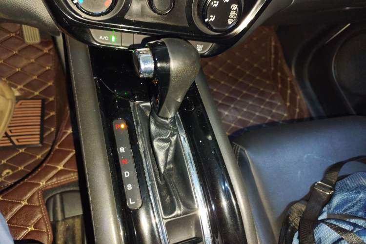 Used Honda Vezel 2017 1.5L CVT 2WD Comfort Model
