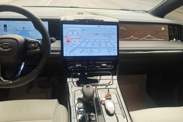 Used GAC Trumpchi M8 2023 Zongshi Series 400T Flagship Edition
