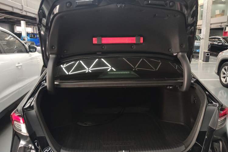 Used Honda Inspire 2023 260TURBO Deluxe Edition
