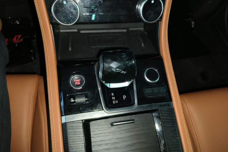 Used Jaguar XFL 2022 XFL 2.0T P250 Two-Wheel-Drive Elite Sport Edition
