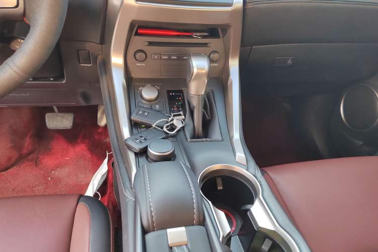 Used Lexus NX 2015 200T All-Wheel-Drive Fēngshàng Edition
