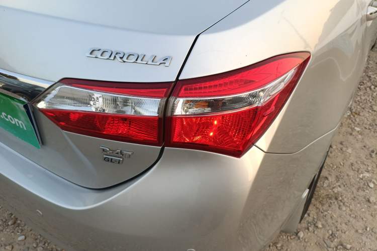 Used Toyota Corolla 2017 1.2T CVT GL-i
