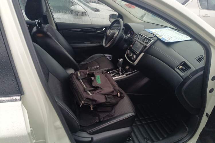 Used Nissan Tiida 2016 1.6L CVT Smart Drive Edition