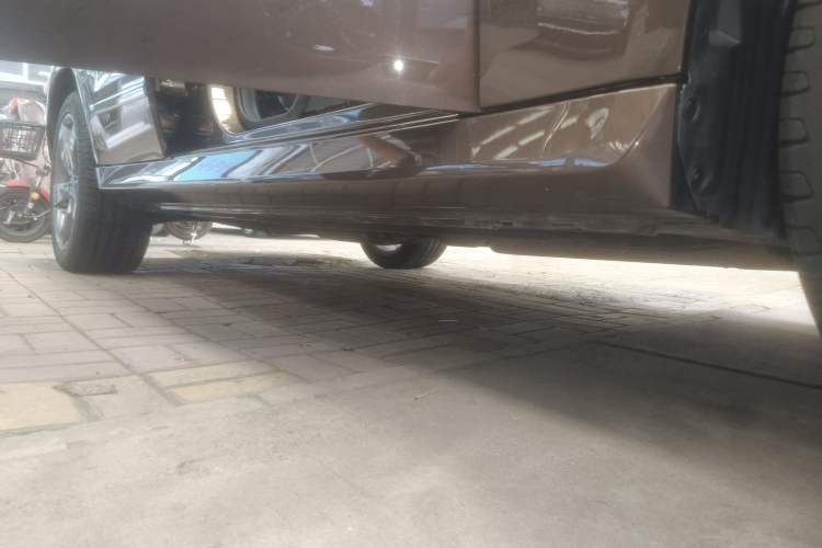 Used Mercedes-Benz GLK-Class 2013 GLK 300 4MATIC Dynamic Sunroof Model
