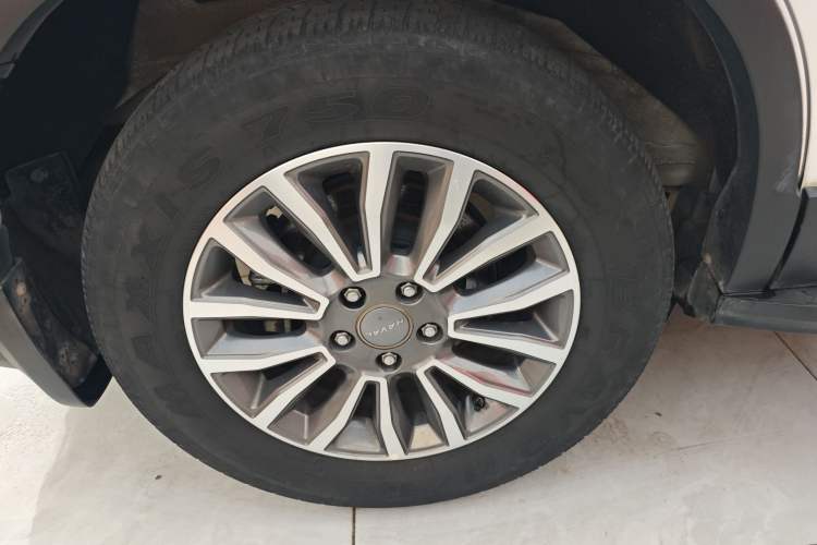 Used Haval H6 2015 Sport Edition 1.5T Automatic Two-Wheel Drive Luxury Model