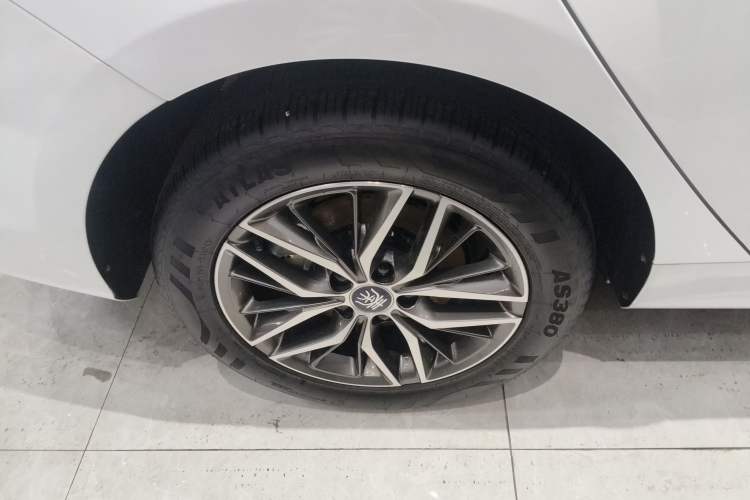 Used BYD Qin PLUS 2021 DM-i 120KM Prestige Model
