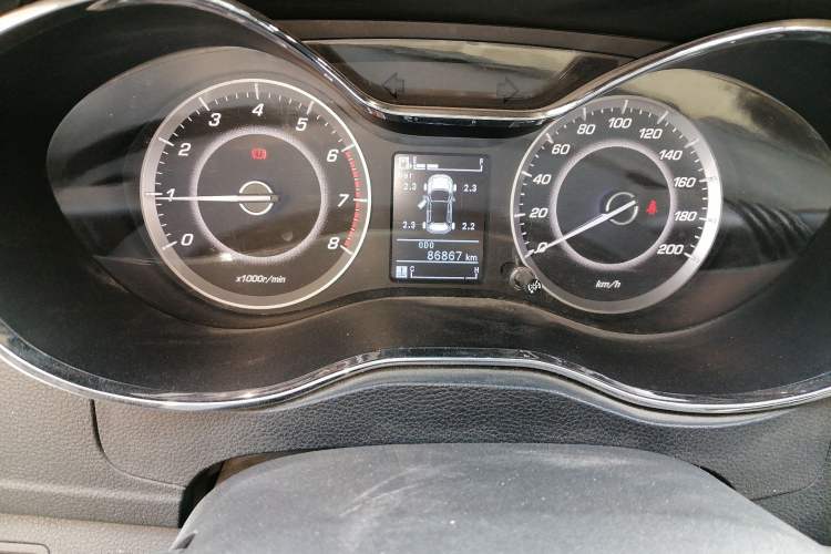 Used Baojun 560 2016 1.5T Manual Luxury Version
