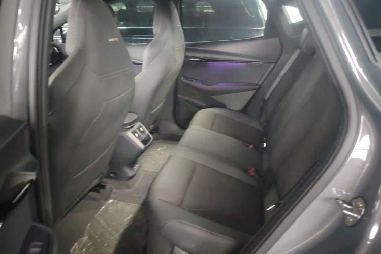 Used Volkswagen ID.UNYX 2024 Pro Long-Range Version