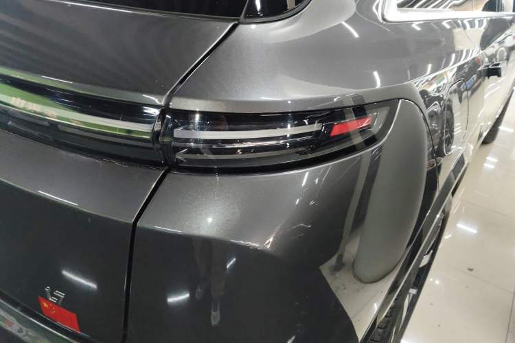 Used Li Auto L7 2023 Air model
