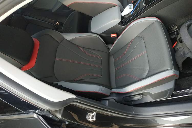 Used Volkswagen Lamando 2022 Lavida L 280TSI DSG Cool & Spicy Edition
