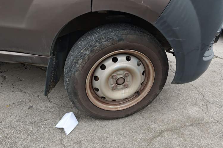 Used Jinbei Hiace X30 2021 1.5L Wealthy Edition Bus China VI Standard SWC15M
