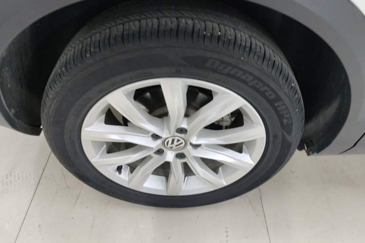 Used Volkswagen T-ROC 2020 280TSI DSG Two-Wheel-Drive Elite Version
