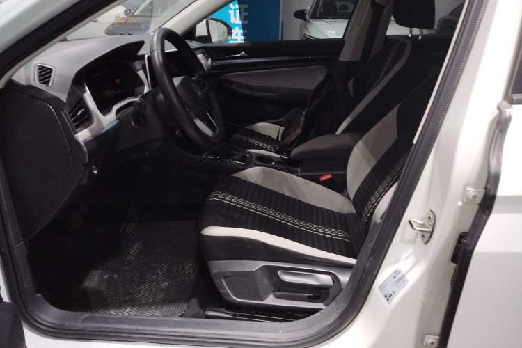 Used Volkswagen Bora 2024 200TSI DSG Comfort Edition
