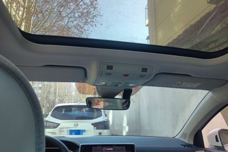 Used Volkswagen Tharu 2024 300TSI Two-Wheel-Drive Full Moon Edition
