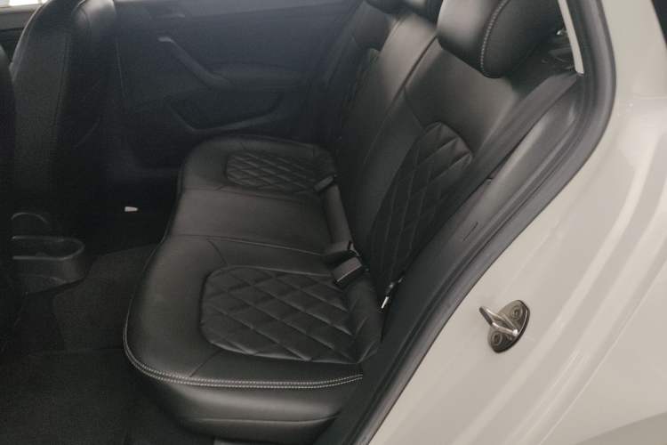 Used Skoda Rapid Spaceback 2019 1.5L Automatic Standard Edition
